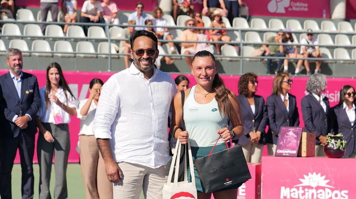 Dr. Cassis Clay, fundador da OralPlan, com Lisa Pigato, vencedora do Caldas da Rainha Ladies Open 2026.