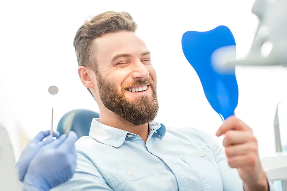 Como são os primeiros dias depois de colocar implantes dentários com a OralPlan?